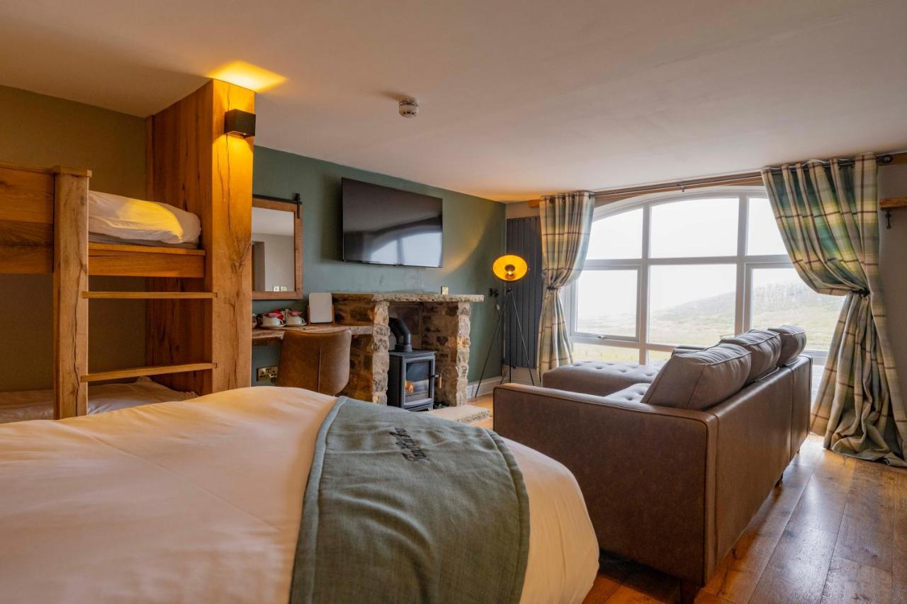 The Tan Hill Inn Keld Buitenkant foto