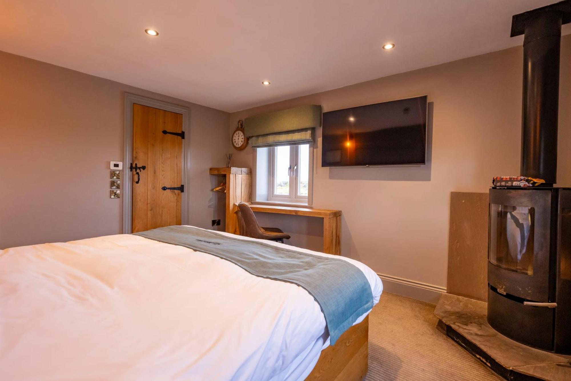 The Tan Hill Inn Keld Buitenkant foto